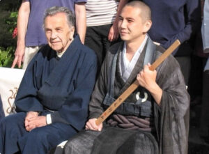 Ryôsan, moine zen japonais, et jacques Breton le fondateur du centre assise